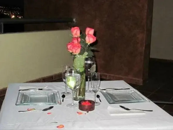 La Reserva Suites