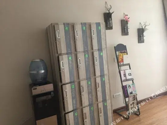 Taiyuan To Youth Hostel