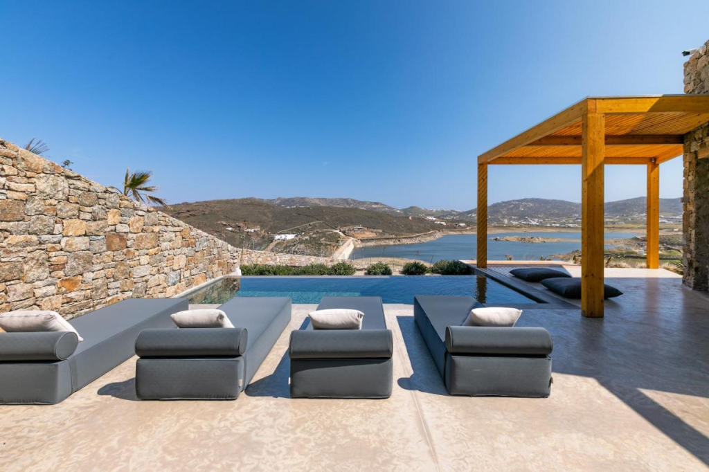 Panormos Bay Suites