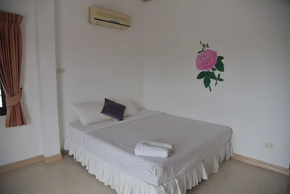 Baan P'Mike Resort Pranburi