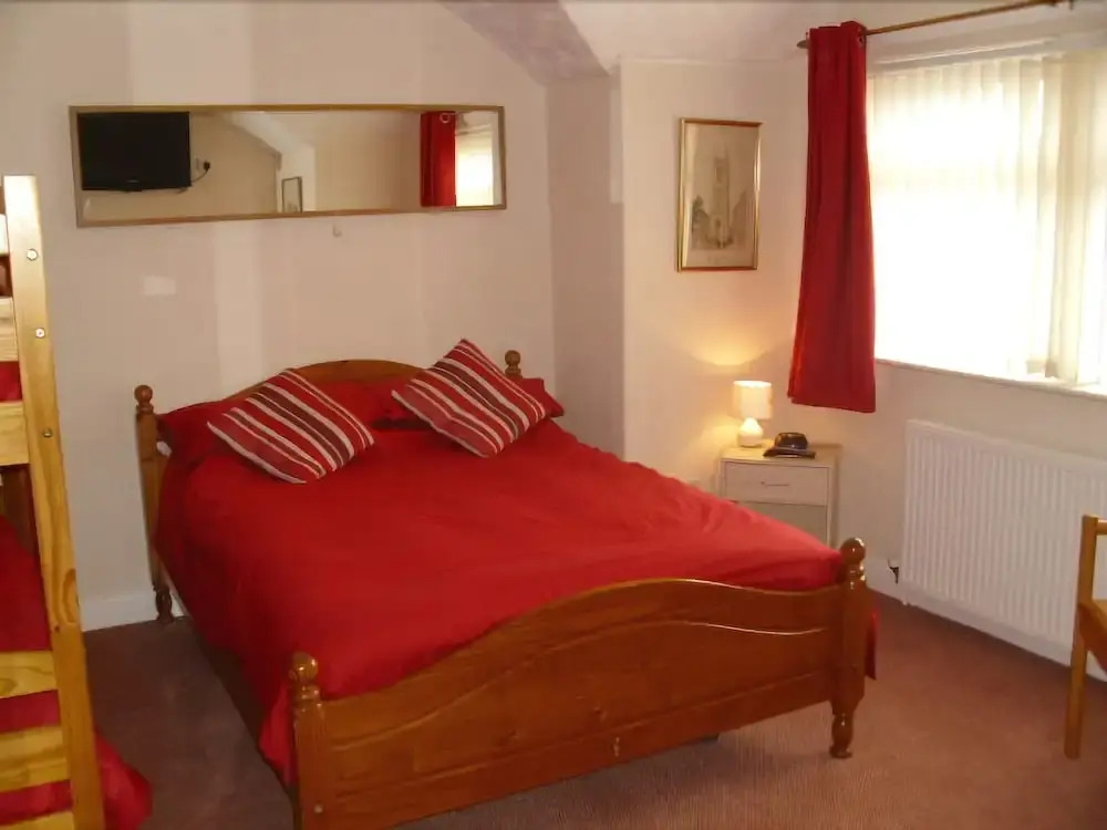 Seaforth Guest House - Pleasure Beach
