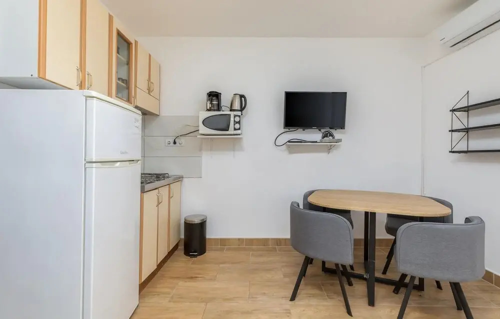 Stunning Apartment in Fazana With 1 Bedrooms and Wifi
