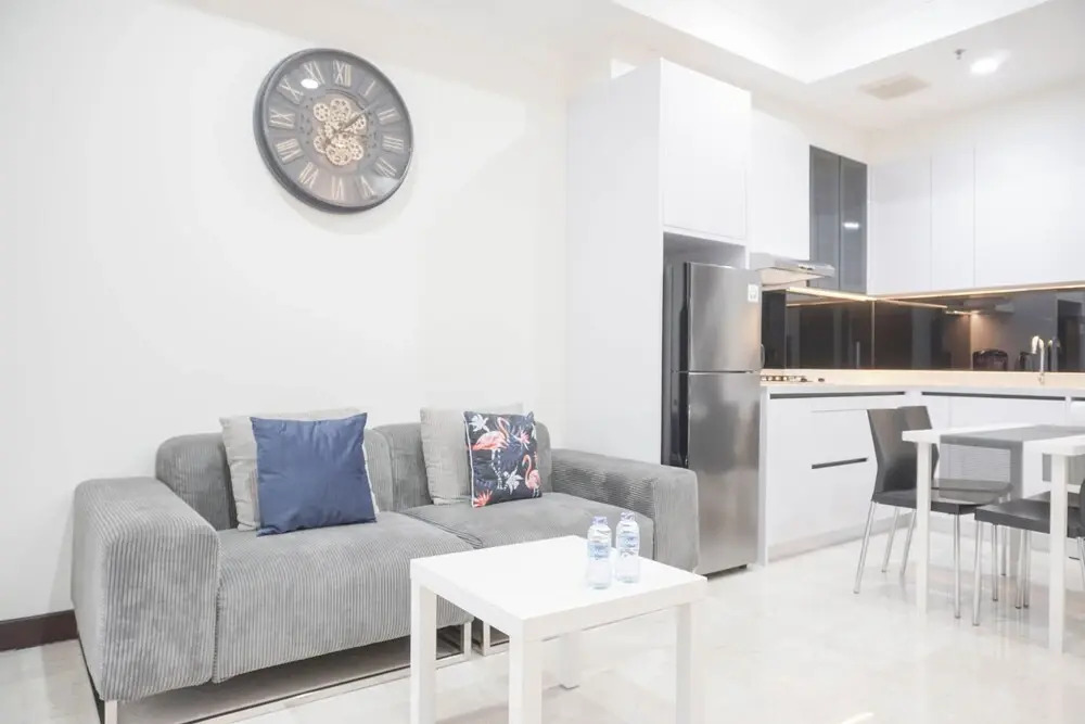 Elegant And Comfy 2Br At Permata Hijau Suites Apartment