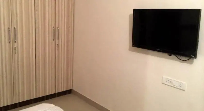 Mumbai Holiday Home-Neptune Powai