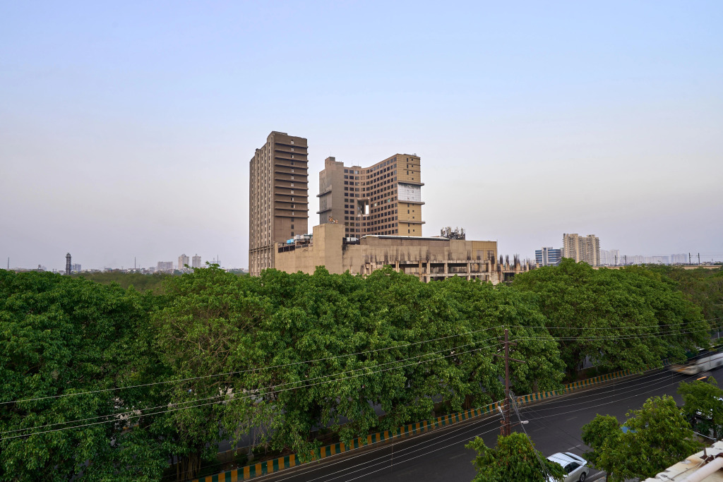 Itsy Hotels Golden Vista Near Noida City Centre