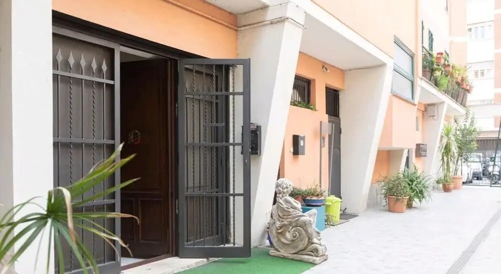 Sweet Vatican House