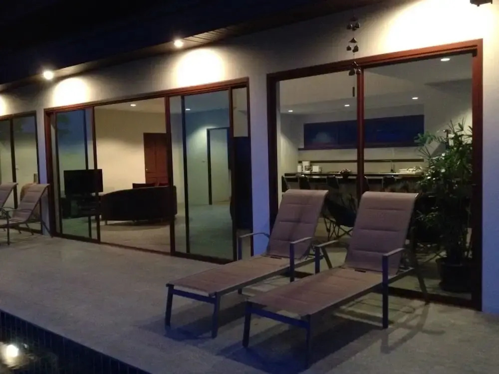2 Bedroom Seaview Villa Laurenz