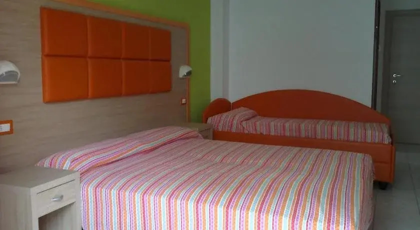 Hotel Consul