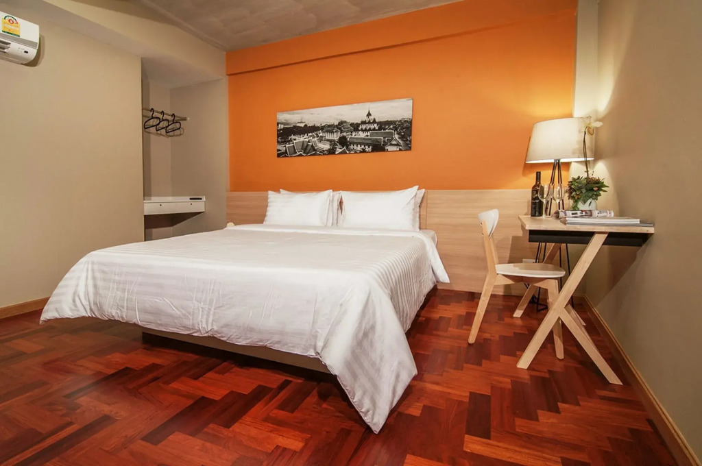Siam Mitr Hostel