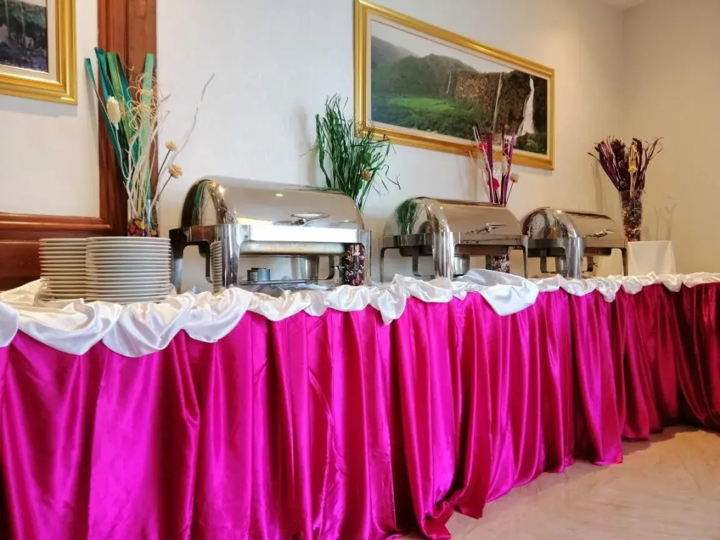 Dmas Hotel