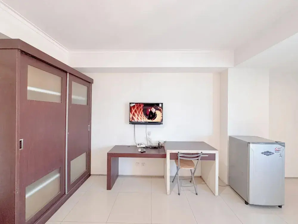 Best Price And Comfortable Living Studio At High Point Serviced Apartment