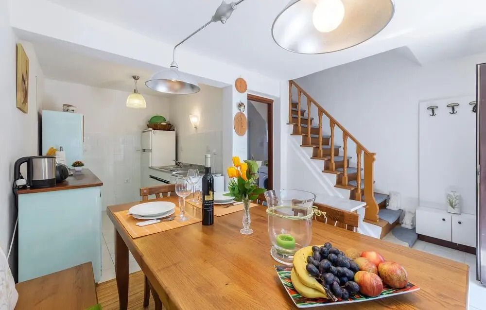 Nice Home In Funtana With Wifi