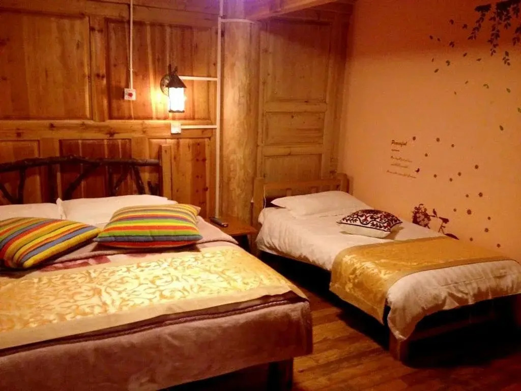 Shangri-La Skyside Inn