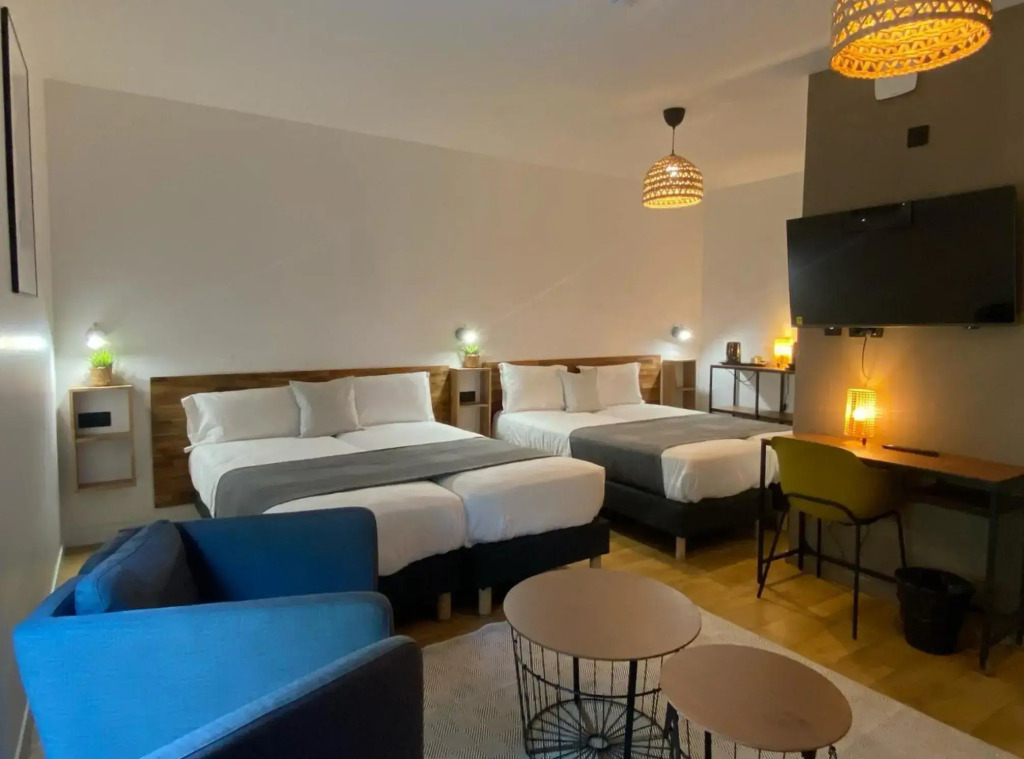Отель Lodge In Paris 13