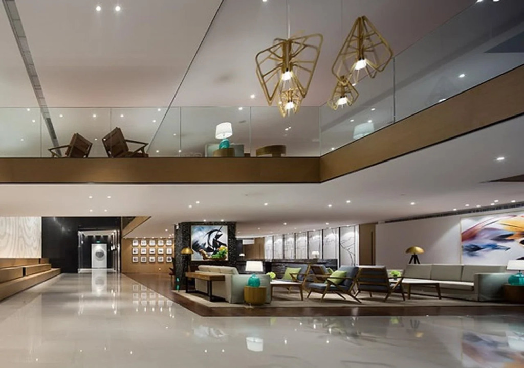 LA VIE Hotel