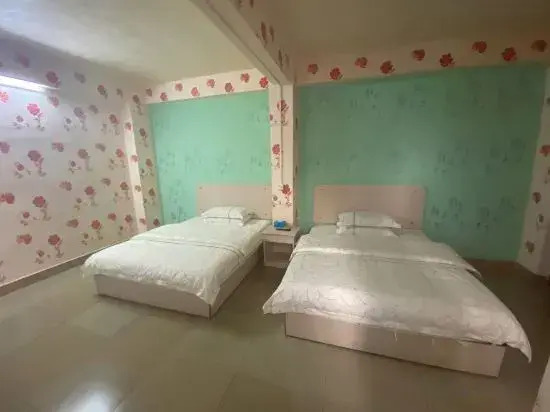 Jinying Apartment Hostel