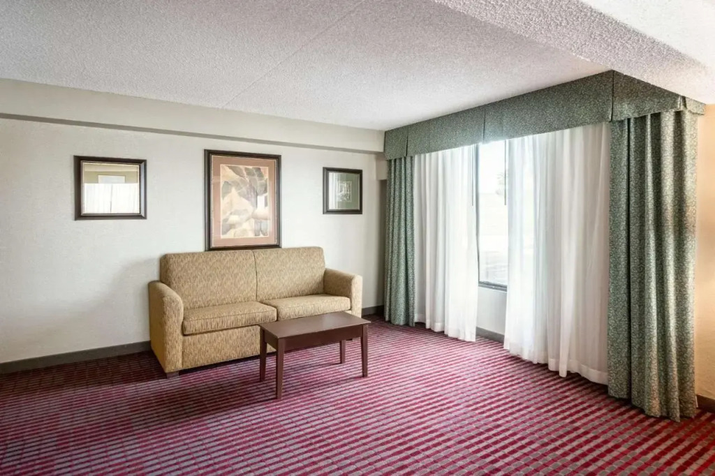 Holiday Inn Lakeland I-4 Hotel & Conf Ctr
