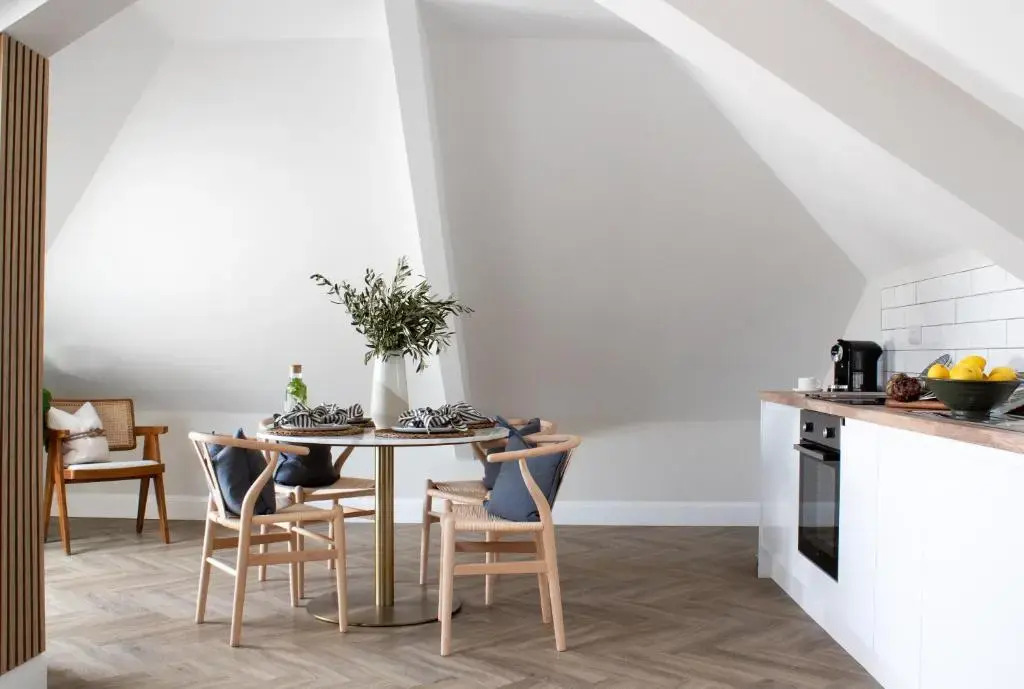 Morahan apartment