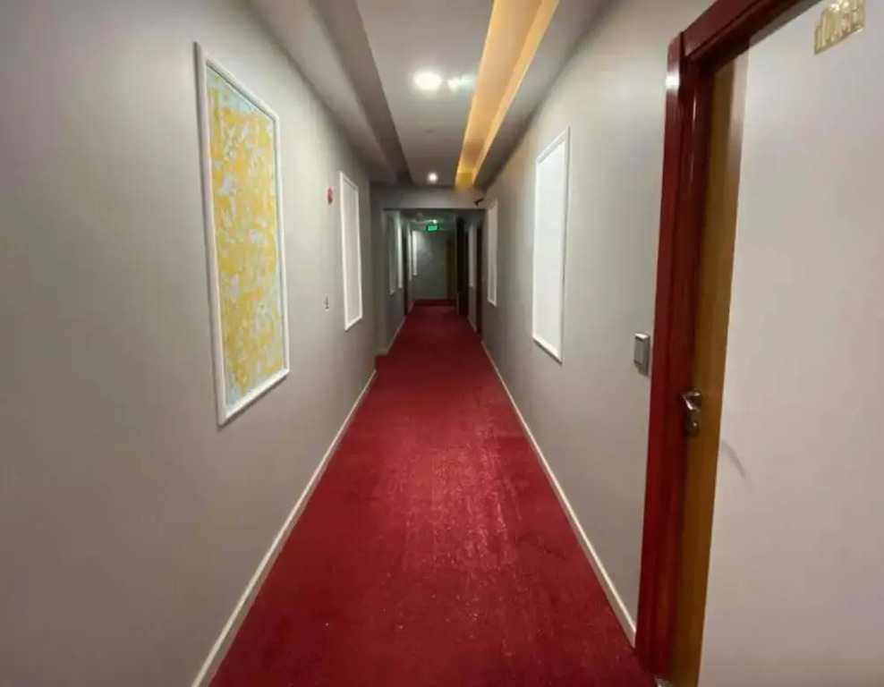 Big Life Hotel