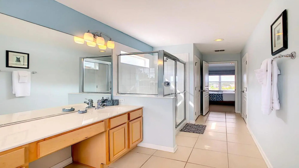 Sunset Getaway Highland View Private Pool SPA and Movie Room