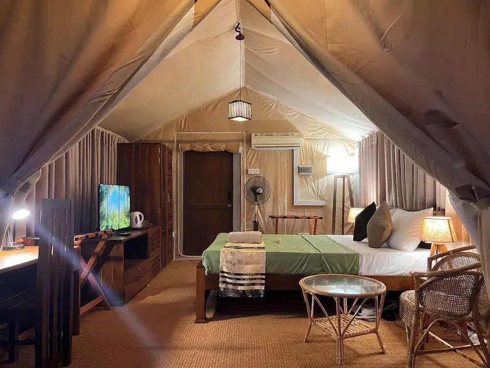 AT ONE - with Nature Glamping, Rekawa