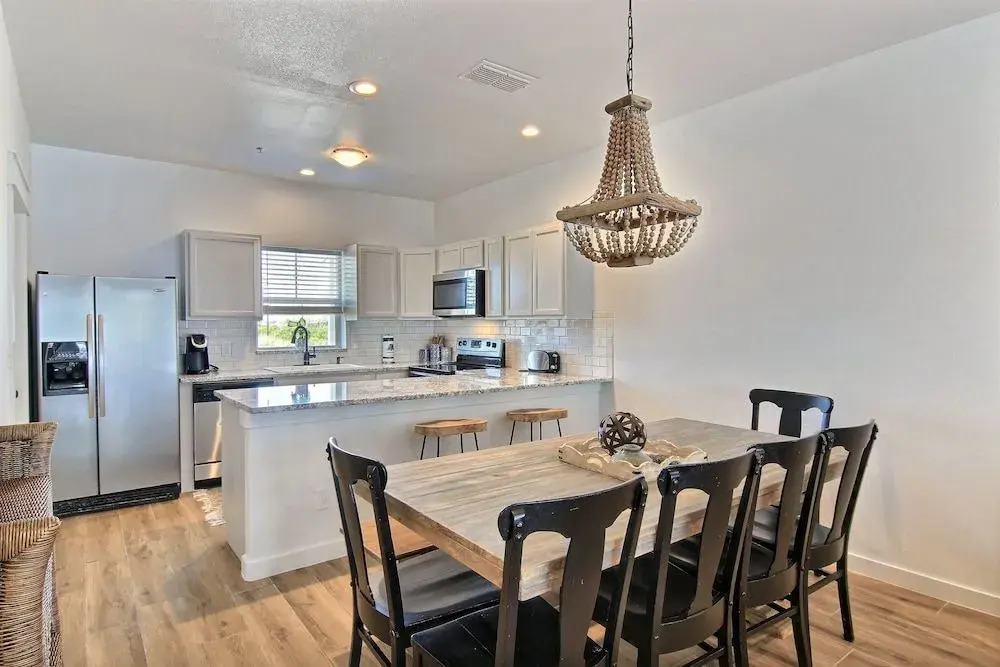 Three Keys Cottage 12 by RedAwning