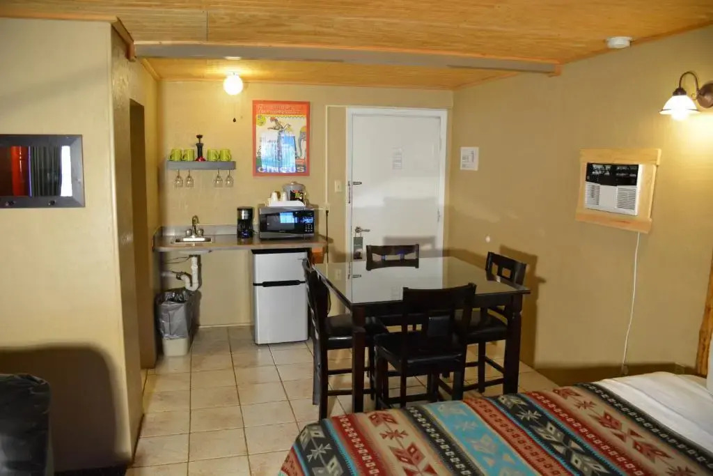 Sitzmark Chalet Inn