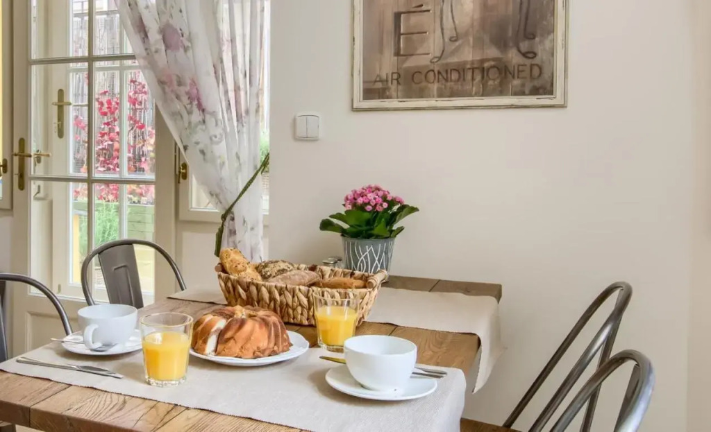PragueOne Apartment,A/C,Terrace