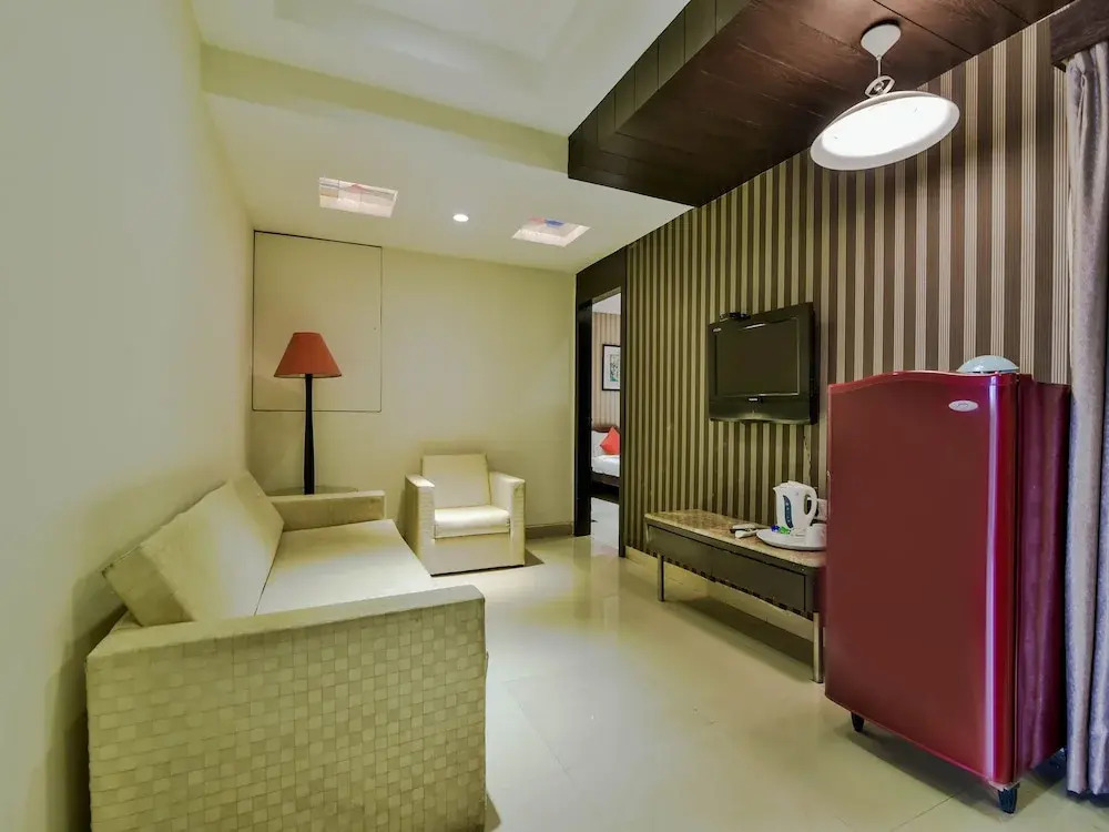 OYO 1687 Hotel Supreme