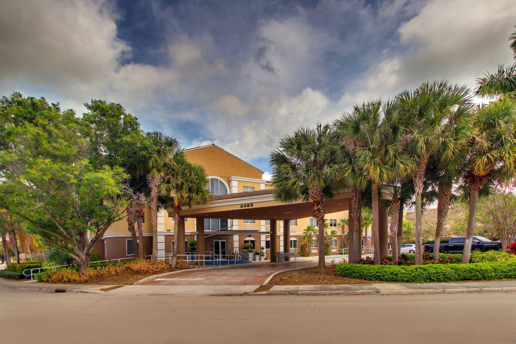Holiday Inn Express West Palm Beach Metrocentre by IHG
