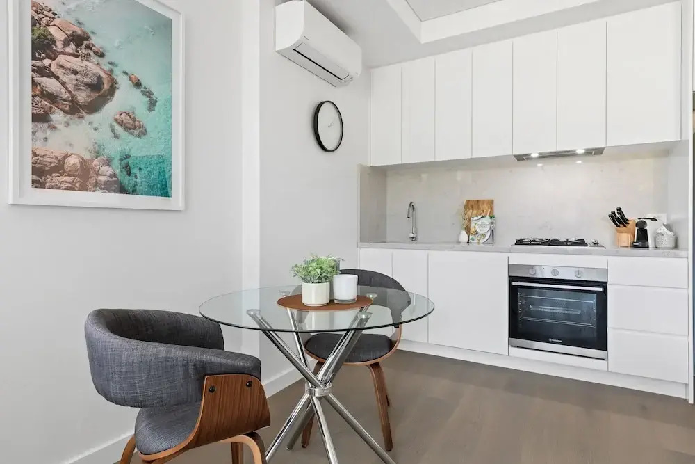 Azure Apartments Bondi by Urban Rest