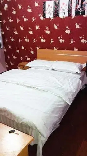 Nanjing Tiantian Apartment