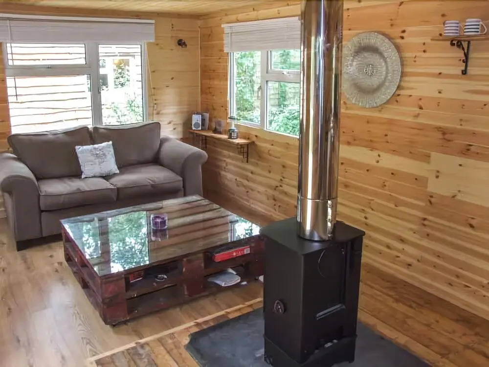 Waney Lodge