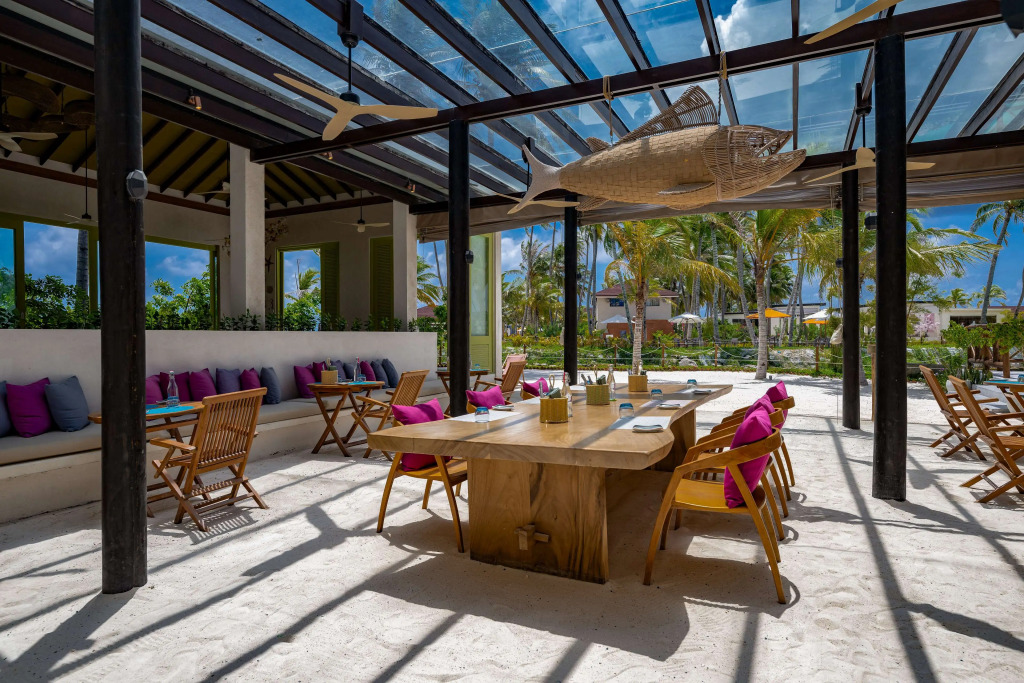 Отель Oblu Xperience Ailafushi