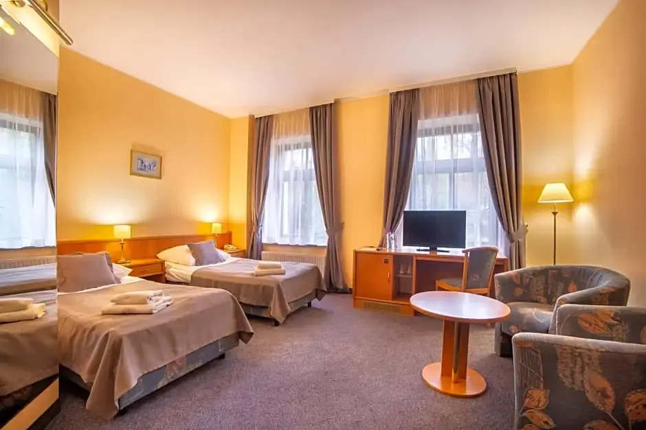 Hotel Fenix