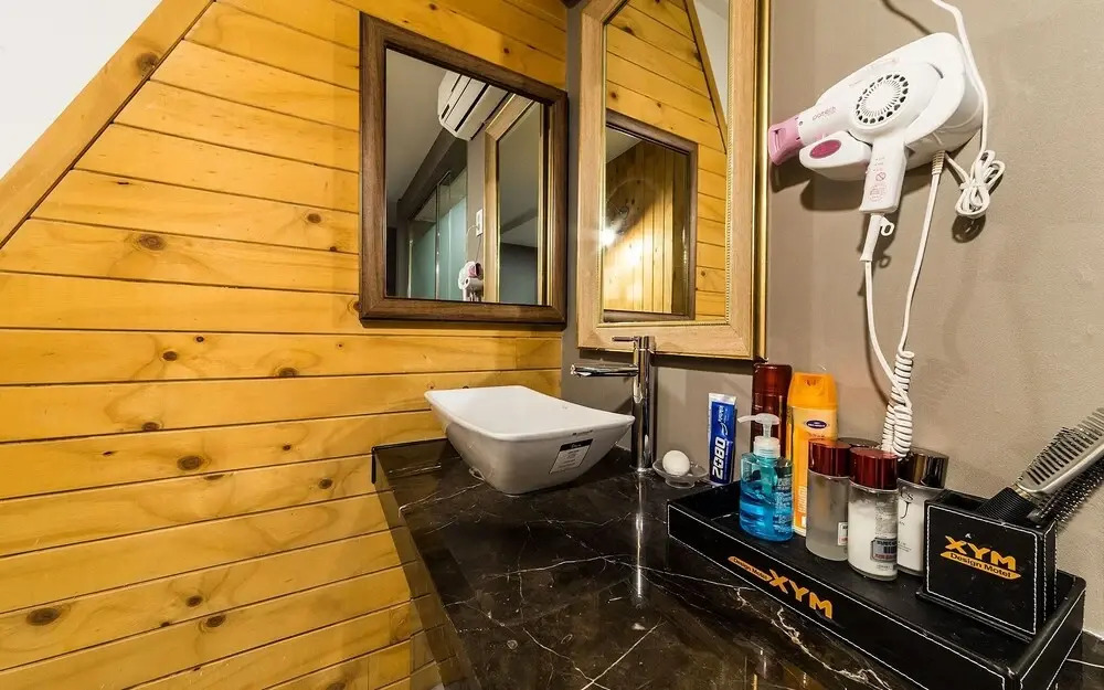 Boutique Hotel XYM