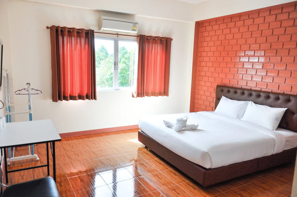 Budsarakam Place Hotel
