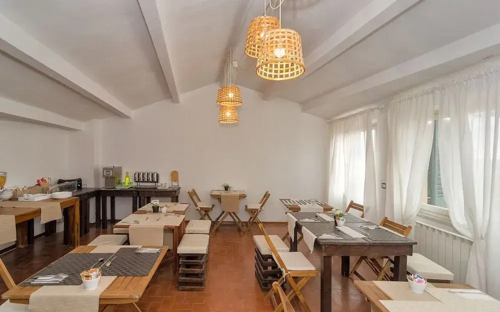 Gialel Pisa Guest House