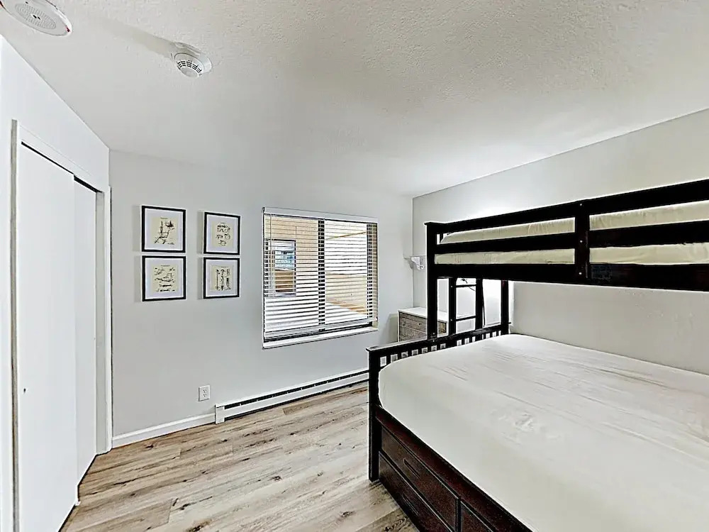 New Listing! Modern - Steps To Gondola! 2 Bedroom Condo
