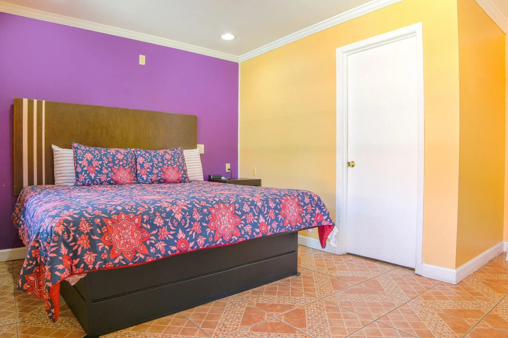 Economy Inn By OYO Lockport near Houma