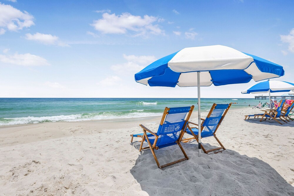 Palms 514- Beachfront Condo 2 2 5th Floor Beach Front Sleeps 8