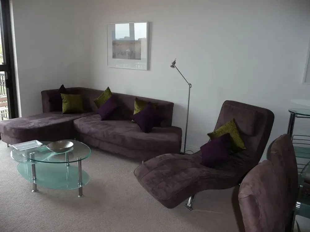 City Escape 2BD in Adelaides East End 4