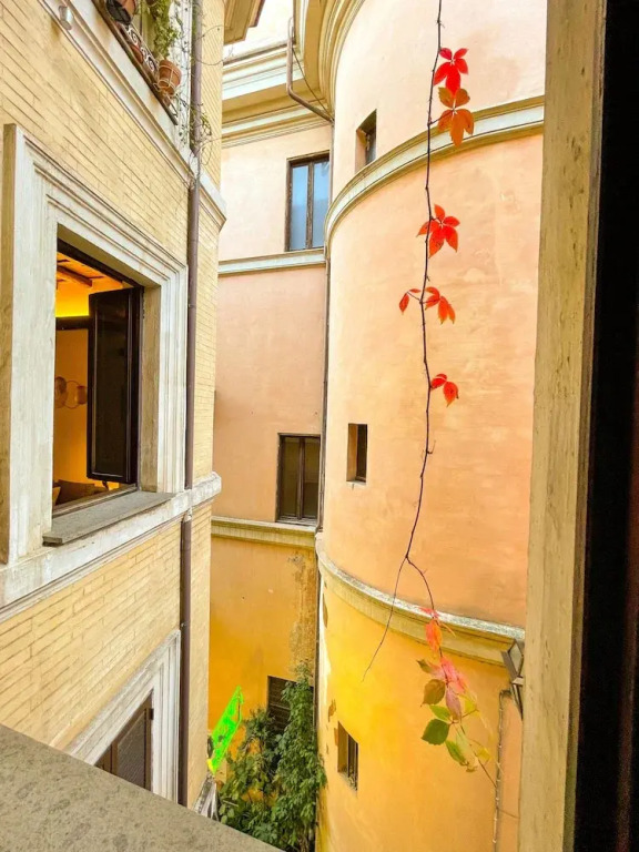 SJR Luxury Apartment Trevi Fountain