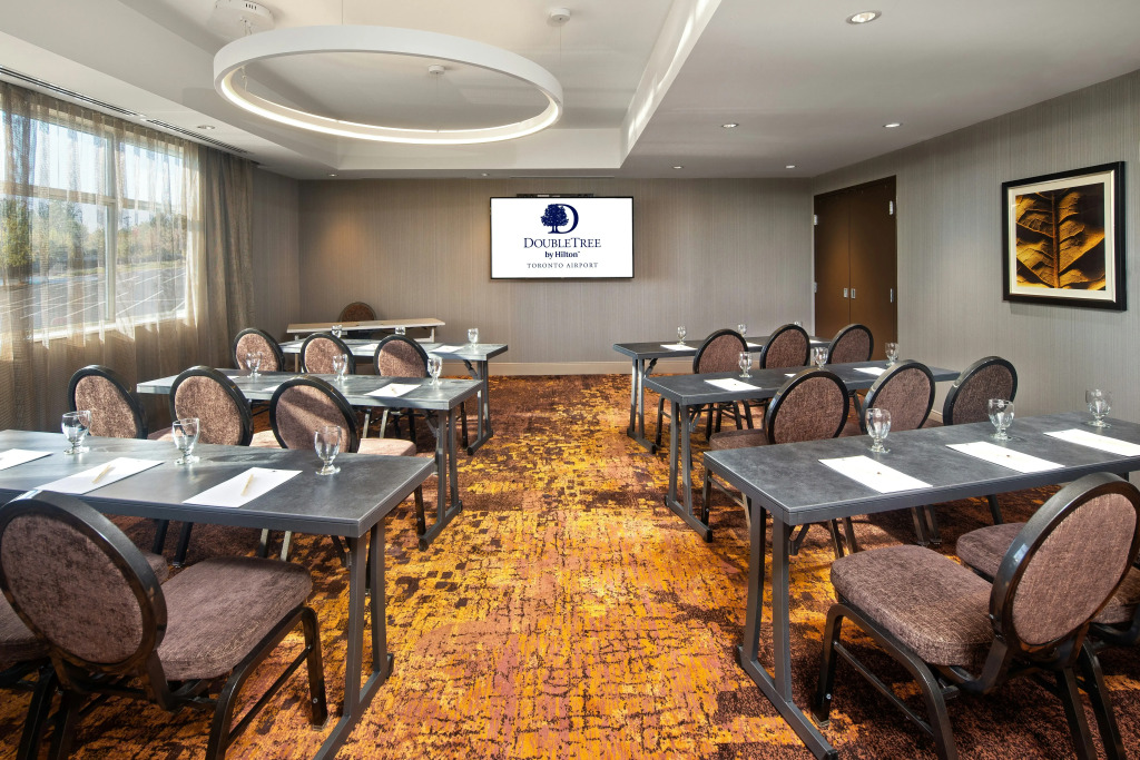 Doubletree by Hilton Toronto Airport, ON