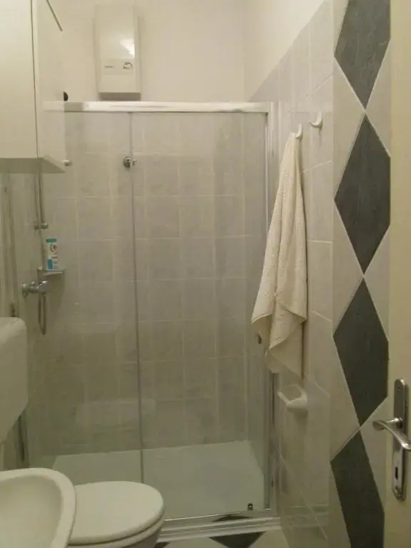 St. Lazarus Room