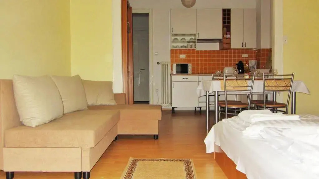 Jolie Apartman