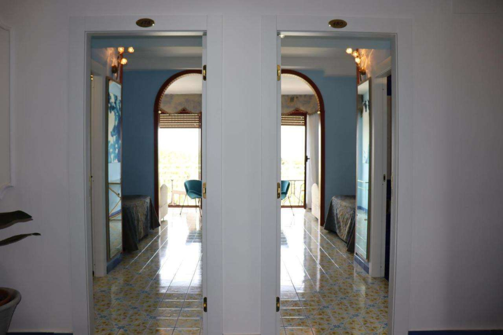 Hotel Paradiso