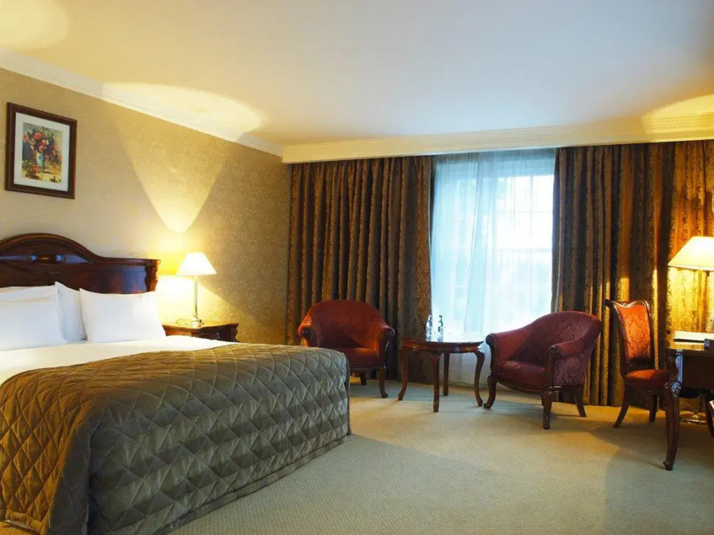 Citywest Hotel