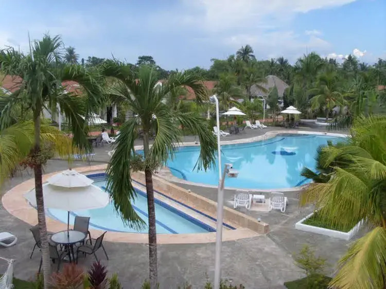 Grande Sunset Resort