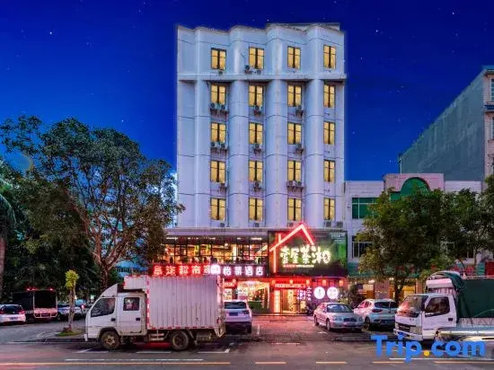 Elan Hotel